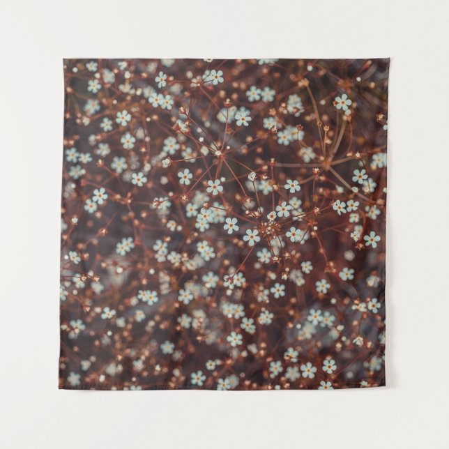 WHITE PETALED FLOWERS TAPESTRY (Front)