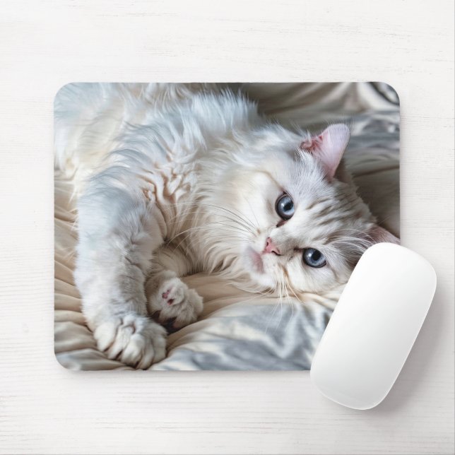 White Ragdoll Cat  Mouse Mat (With Mouse)