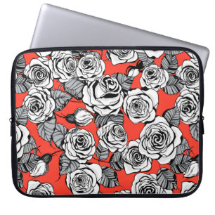 White roses pattern laptop sleeve