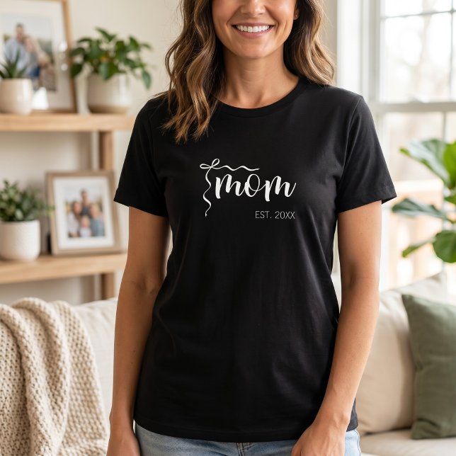 White Script Established Mum Bow Cute  T-Shirt (Creator Uploaded)