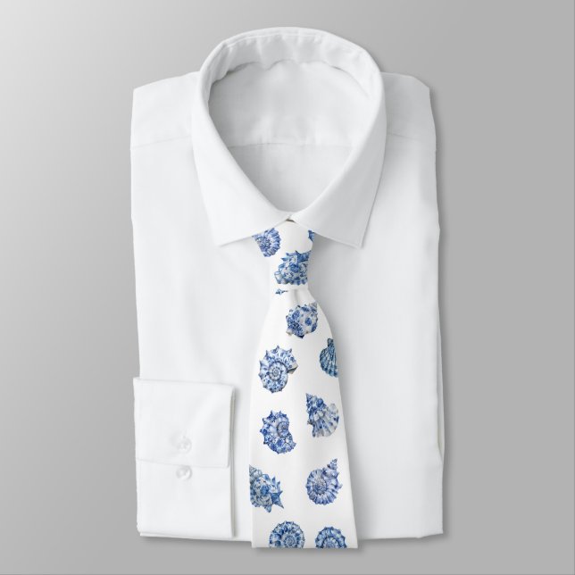 white seashells pattern tie (Tied)