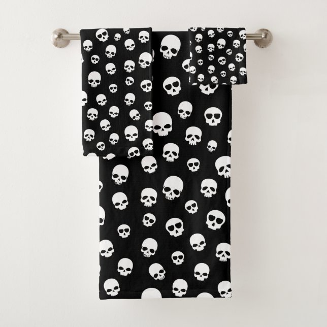 White Skull Goth Pattern Bath Towel Set (Insitu)