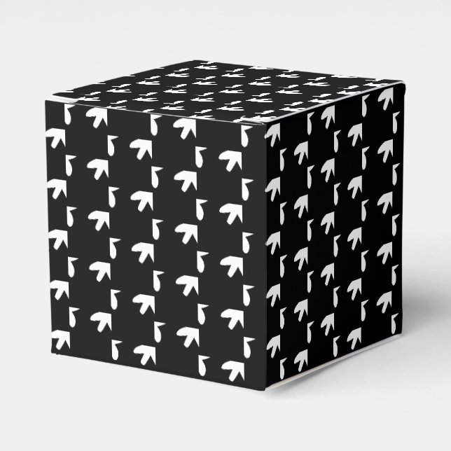 White snow star snowflakes pattern black gift favour box (Front Side)