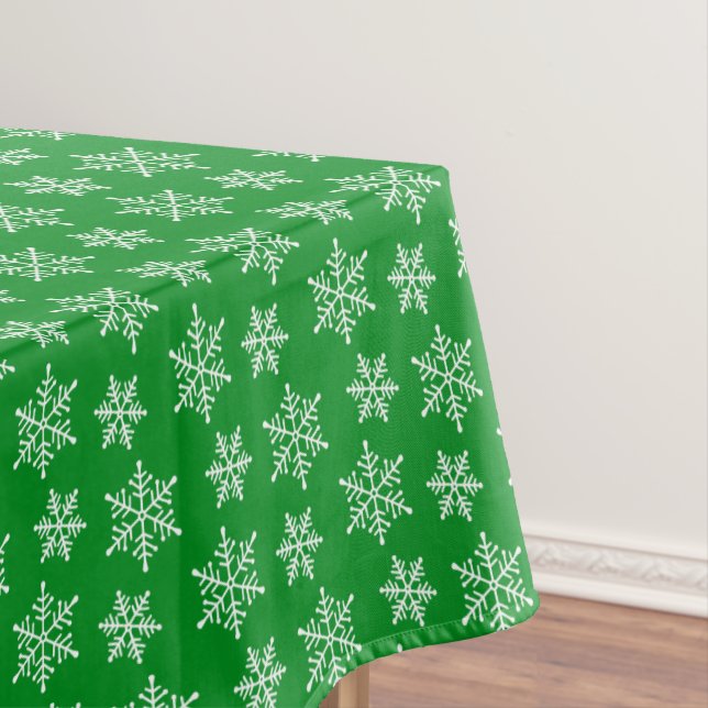 White Snowflake Pattern on Green Tablecloth (In Situ)