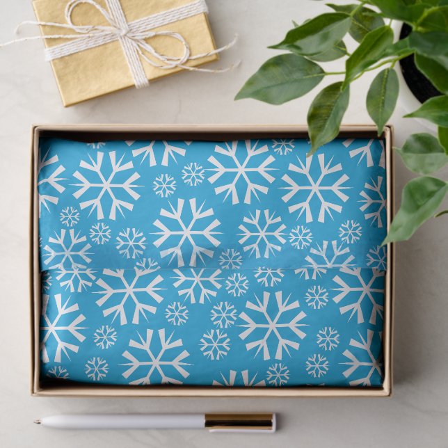 White Snowflakes Pattern on Blue Background Tissue Paper (Gift)