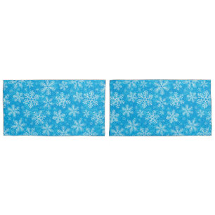 White snowflakes pattern pillowcase