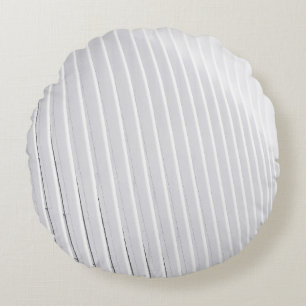 White surface round cushion