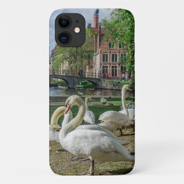 White swans in Bruges Case-Mate iPhone Case (Back)