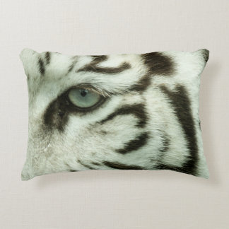 WHITE TIGER FACE DECORATIVE CUSHION