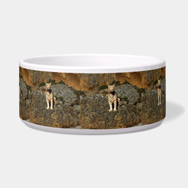 White Tiger Lookout,    (Front)