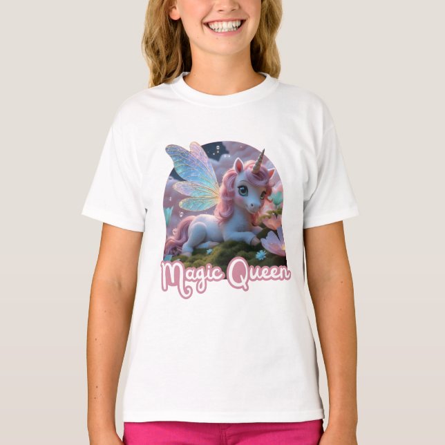 White unicorn with wings - Magic Queen T-Shirt (Front)