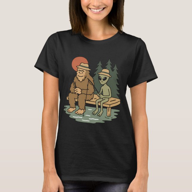 Whoâ€™s ur crawdaddy? T-Shirt (Front)