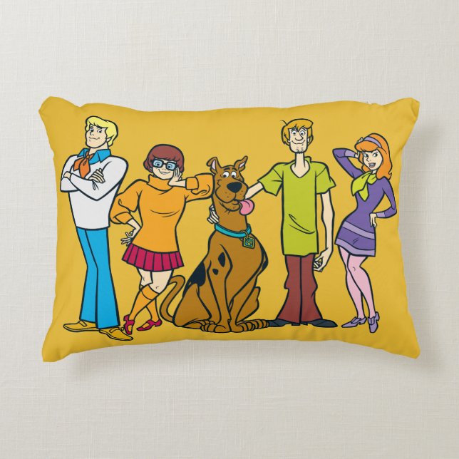 Whole Gang 14 Mystery Inc Decorative Cushion (Front)