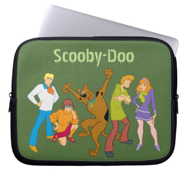 Whole Gang 16 Mystery Inc Laptop Sleeve (Front)