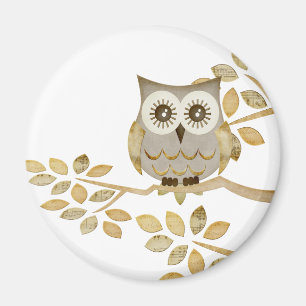 Wide Eyes Owl in Tree Magnet