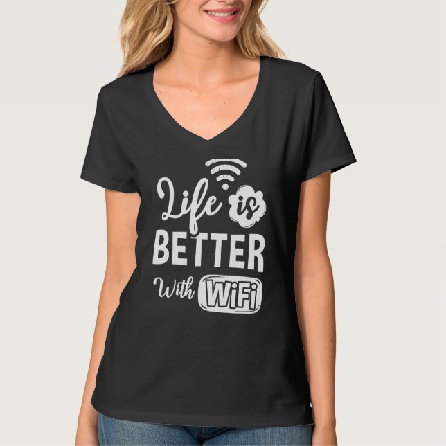 Wifi Router Internet Password Quotes Computer Wlan T-Shirt (Front)