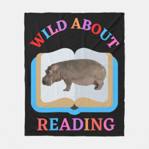 WILD ABOUT READING FLEECE BLANKET