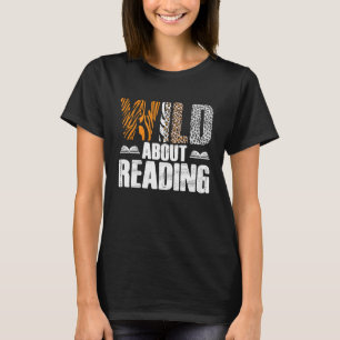 Wild About Reading Leopard Reading Book Readers T-Shirt
