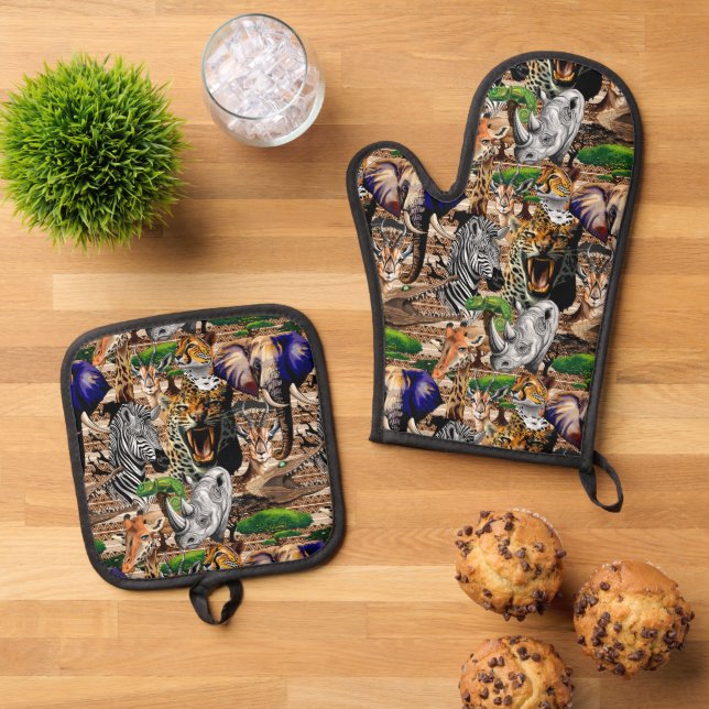 Wild African Savanna Animals Oven Mitt & Pot Holder Set (Top Down)