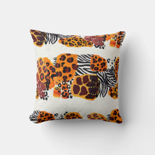 Wild animal mix seamless pattern. Jaguar, leopard, Cushion