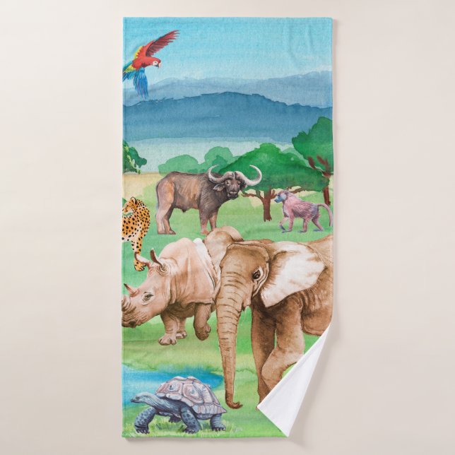 Wild animals of Africa on the background of the sa Bath Towel (Bath Towel)