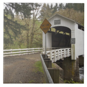 Wild Cat covered bridge, Lane County, Oregon Tile