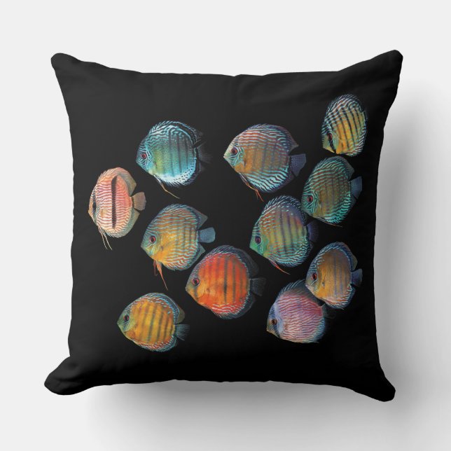 Wild Discus Cushion (Front)