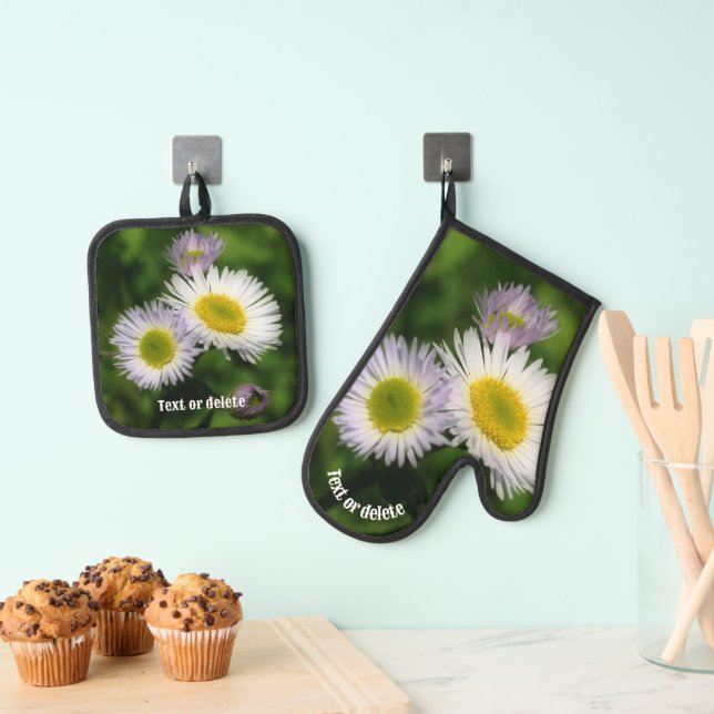 Wild Fleabane Daisy Flowers Nature Personalised Oven Mitt & Pot Holder Set (Insitu(Hanging))