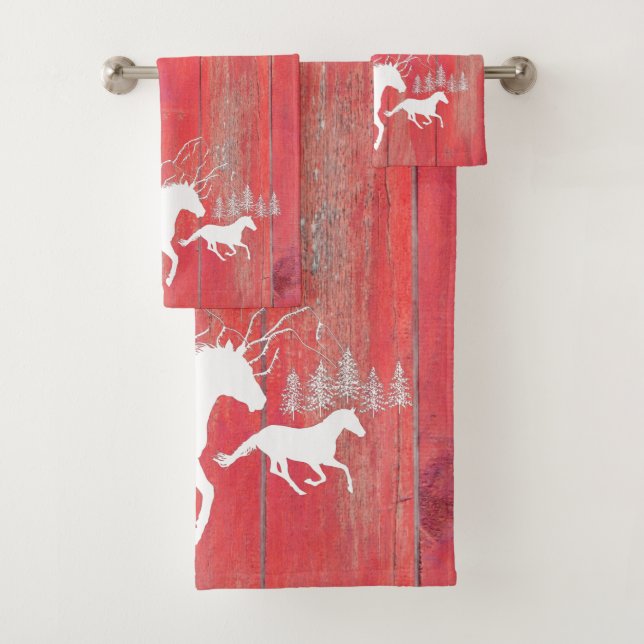 Wild Horses Rustic Red Barn Wood Bath Towel Set (Insitu)
