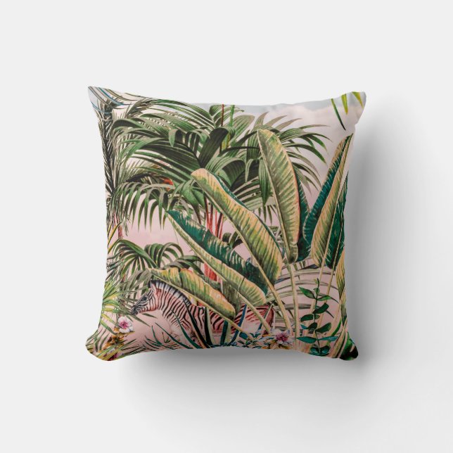 Wild jungle paradise cushion (Front)