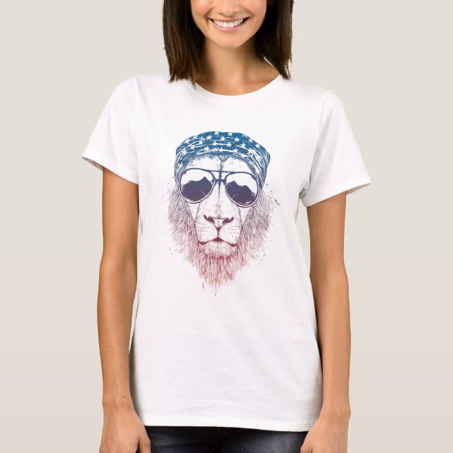 Wild lion T-Shirt (Front)