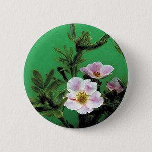 wild pink rose flowers in green, Elegant 6 Cm Round Badge