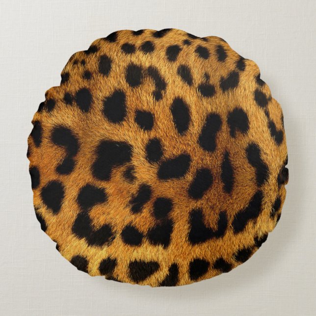 wild Safari animal cheetah girly leopard print Round Cushion (Front)