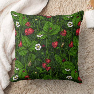 Wild strawberries cushion