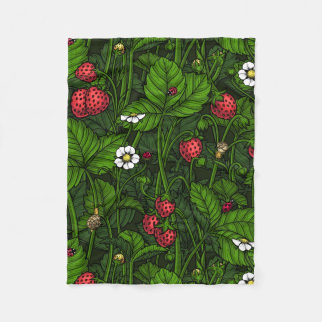 Wild strawberries fleece blanket (Front)