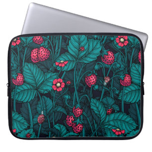 Wild strawberries, red and blue laptop sleeve