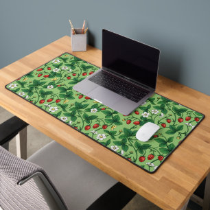 Wild strawberries red/yellow/green/ desk mat