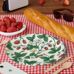 Wild strawberries red/yellow/green/off white paper plate