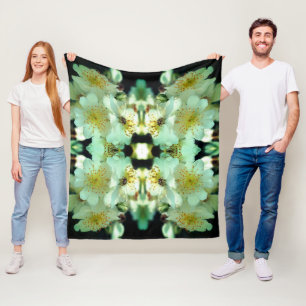 Wild White Rambling Roses Floral Pattern Fleece Blanket