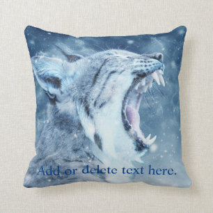 Wildcat in snow cushion