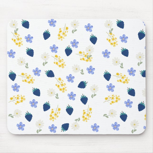 Wildflower & Blackberry Floral Pattern Mouse Mat (Front)