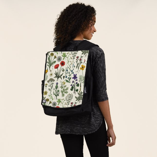 Wildflowers collage backpack (Worn)