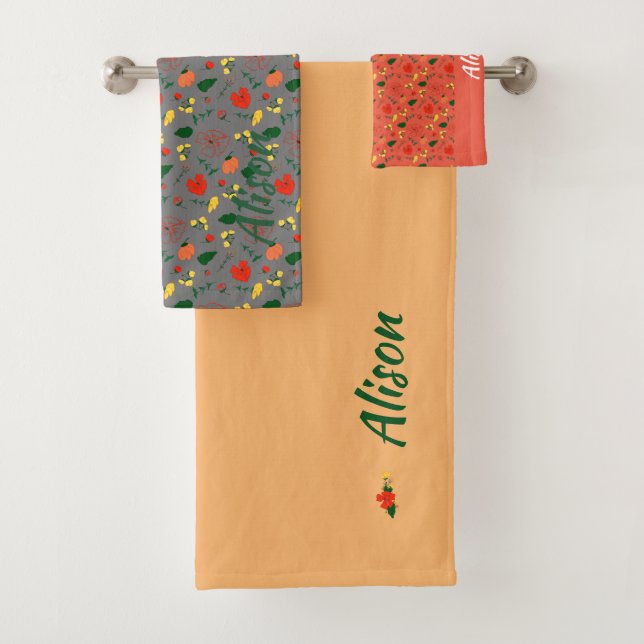 Wildflowers green white red name bath towel set (Insitu)