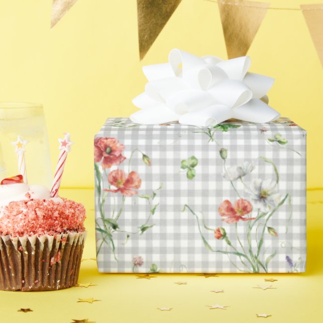 Wildflowers On Gingham Wrapping Paper (Birthday Party)