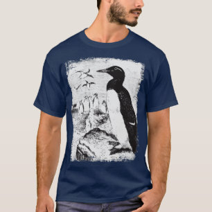 Wildlife Animal Lover Gift Antarctica Penguin T-Shirt