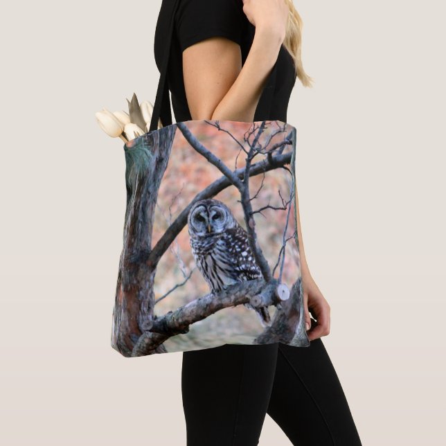 Wildlife Barred Owl Tree Photo Tote Bag (Close Up)