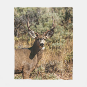WILDLIFE PHOTOGRAPHY OF BROWN BUCK FLEECE BLANKET