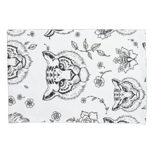 Wildlife Sketch Pattern – Hand-Drawn Design 2 Pillowcase