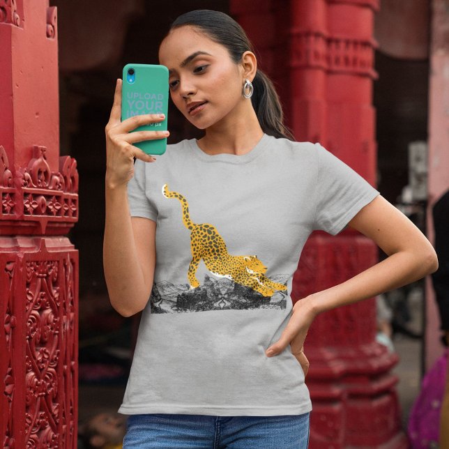 Wildly Fashionable Cheetah Graphic Tee (Creator Uploaded)