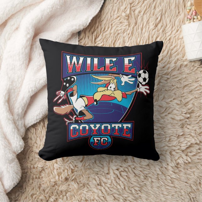 WILE E. COYOTE™ Football Club Badge Cushion (Blanket)